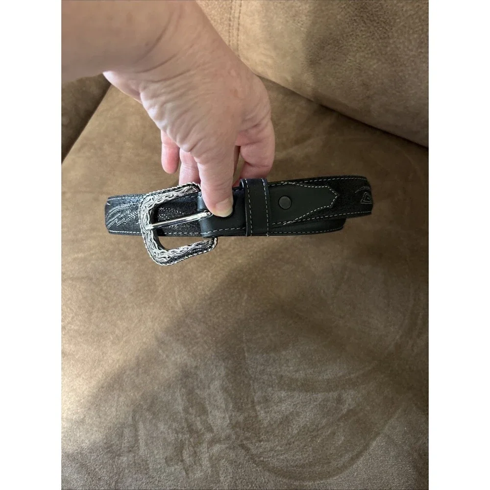 Cody James Women’s Genuine Leather Belt Black 28 Silver Buckle